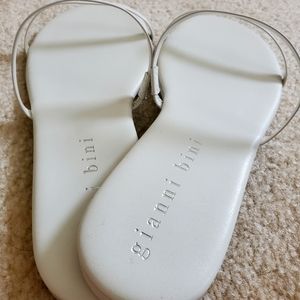 🔥Sexy pure White flat sandals sz 11M